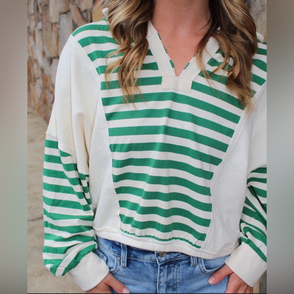 Cropped Knit green & white striped V-neck relaxed fit, raw hem detailing, XL